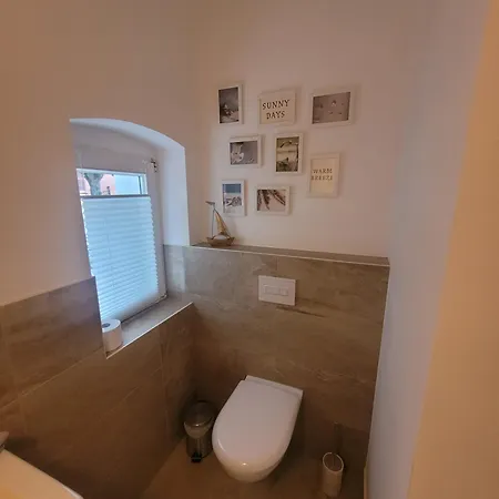 Kutscherhaus Mit 2 Schlafzimmer Im Zentrum Von *