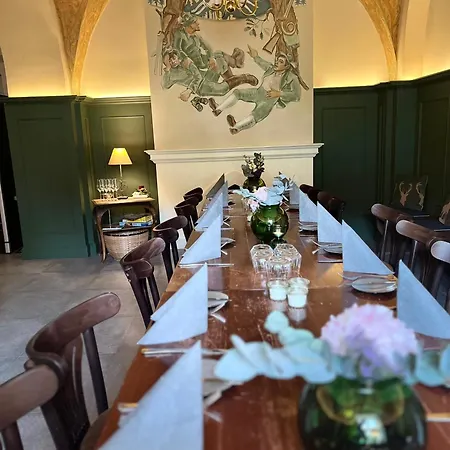 Kutscherhaus Mit 2 Schlafzimmer Im Zentrum Von Сasa de vacaciones