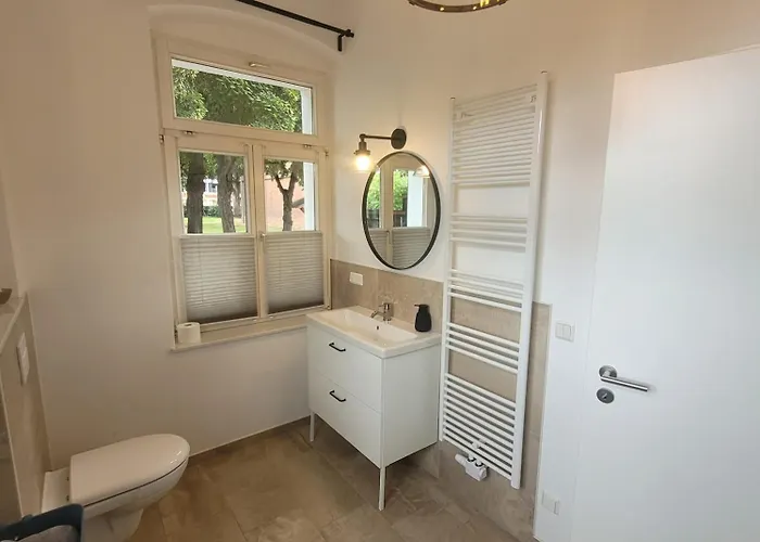 別荘 Kutscherhaus Mit 2 Schlafzimmer Im Zentrum Von *