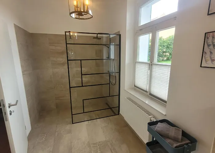 Kutscherhaus Mit 2 Schlafzimmer Im Zentrum Von * ゼンフテンベルク